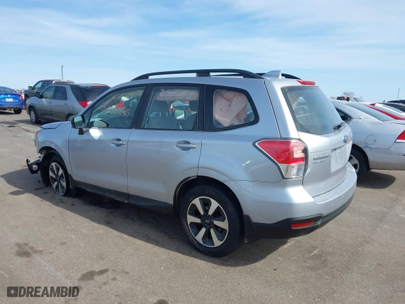 2018 Subaru Forester with VIN JF2SJABC7JH600618, listed as a IAAI auction lot 41757845 with 54,257 mi miles. Bid and sale history available at carsss.com. Image 3.