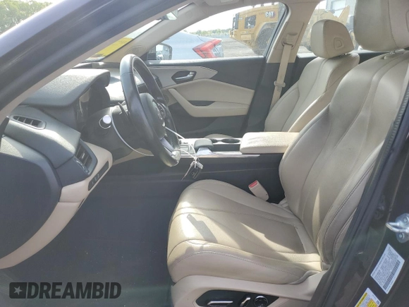2021 Acura TLX z VIN 19UUB5F38MA004163, wystawiony jako Copart lot #54009015 z przebiegiem Nie podano mil oraz Szkoda całkowita • Salvage title. Historia ofert i sprzedaży dostępna na DreamBid. Obrazek 7.