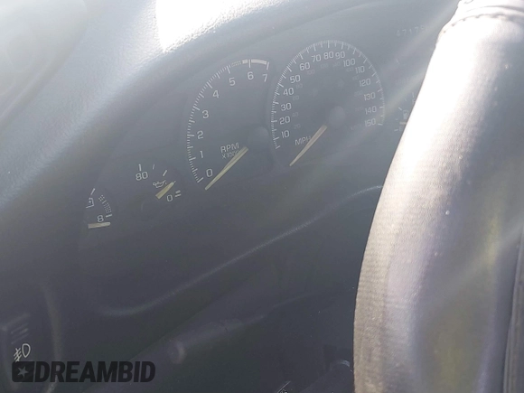 1995 Chevrolet Camaro Z28 z VIN 2G1FP32P5S2196335, wystawiony jako IAAI lot #41261378 z przebiegiem 126 260 mil mil oraz . Historia ofert i sprzedaży dostępna na DreamBid. Obrazek 7.