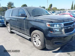 2018 Chevrolet Suburban LT with VIN 1GNSCHKCXJR262926, listed as a IAAI auction lot 41675862 with 181,117 mi miles and . Bid and sale history available at DreamBid. Image 1.