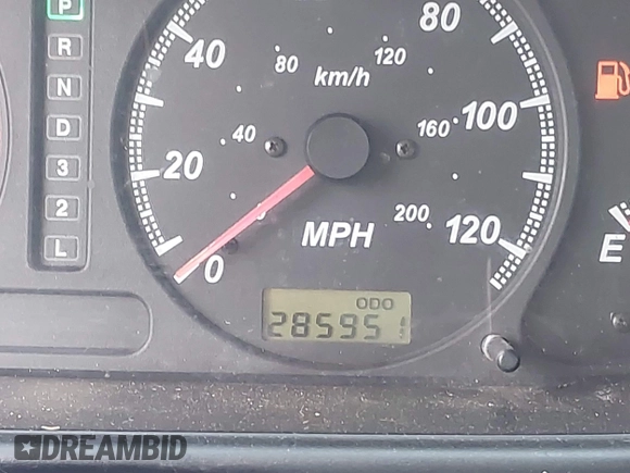 2002 Isuzu Rodeo S with VIN 4S2CK58W824315044, listed as a IAAI auction lot 41532841 with 285,951 mi miles and . Bid and sale history available at DreamBid. Image 7.