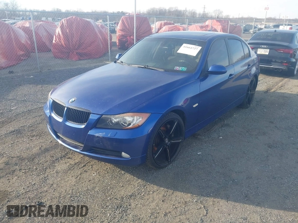 2008 BMW 3 Series 335xi with VIN WBAVD53568A010193, listed as a IAAI auction lot 41664727 with 153,526 mi miles. Bid and sale history available at carsss.com. Image 2.