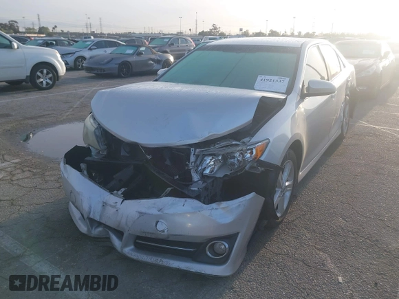 2013 Toyota Camry L with VIN 4T1BF1FK4DU237378, listed as a IAAI auction lot 41921337 with 127,535 mi miles. Bid and sale history available at carsss.com. Image 17.