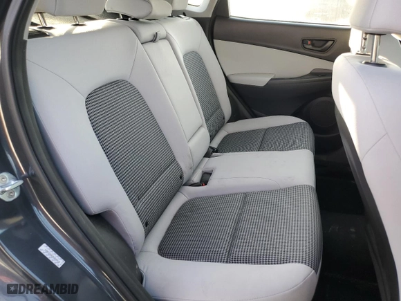 2022 Hyundai Kona SE with VIN KM8K22AB2NU848410, listed as a Copart auction lot 47144795 with 30,944 mi miles and Salvage Title. Bid and sale history available at carsss.com. Image 11.