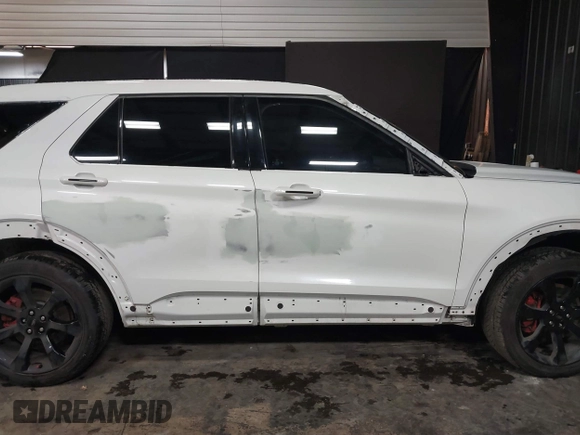 2020 Ford Explorer ST with VIN 1FM5K8GC5LGB55780, listed as a IAAI auction lot 41158868 with 60,462 mi miles and . Bid and sale history available at DreamBid. Image 14.