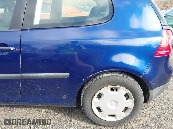 2007 Volkswagen Rabbit with VIN WVWBR71K27W193573, listed as a IAAI auction lot 41043481 with 141,872 mi miles and . Bid and sale history available at DreamBid. Image 11.