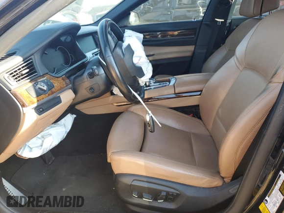 2015 BMW 7 Series 740Li with VIN WBAYE4C56FD138966, listed as a Copart auction lot 69240874 with 94,558 mi miles and Salvage Title. Bid and sale history available at DreamBid. Image 7.