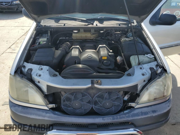 1998 Mercedes-Benz M-Class with VIN 4JGAB54E7WA041547, listed as a Copart auction lot 42334655 with 183,814 mi miles and Salvage Title. Bid and sale history available at carsss.com. Image 12.