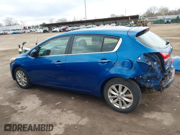 2015 Kia Forte 5-Door EX with VIN KNAFX5A85F5304442, listed as a IAAI auction lot 41886814 with 111,564 mi miles. Bid and sale history available at carsss.com. Image 15.