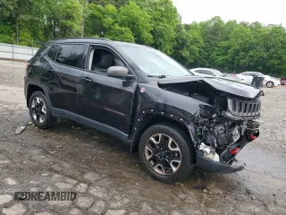 2018 Jeep Compass Trailhawk z VIN 3C4NJDDB4JT147867, wystawiony jako Copart lot #55981295 z przebiegiem 107 718 mil mil oraz Szkoda całkowita • Salvage title. Historia ofert i sprzedaży dostępna na DreamBid. Obrazek 4.