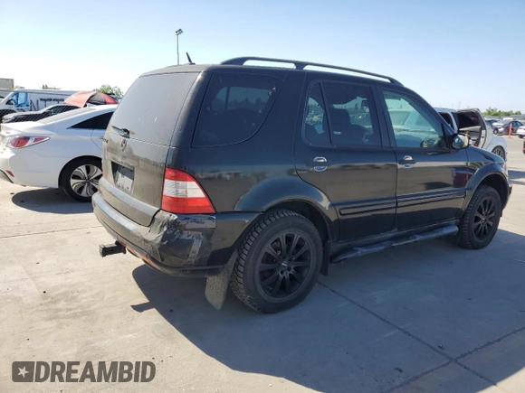 2004 Mercedes-Benz M 350 with VIN 4JGAB57E64A460093, listed as a Copart auction lot 53764705 with 140,054 mi miles and Clean Title. Bid and sale history available at DreamBid. Image 3.