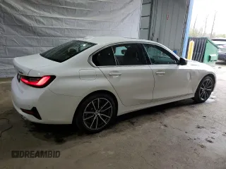 2022 BMW 3 Series 330i xDrive with VIN 3MW5R7J01N8C78063, listed as a Copart auction lot 55321055 with 22,797 mi miles and Salvage title. Bid and sale history available at DreamBid. Image 3.