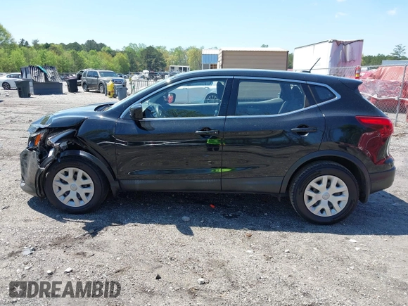 2019 Nissan Rogue S with VIN JN1BJ1CP8KW220347, listed as a IAAI auction lot 41988812 with 82,921 mi miles and . Bid and sale history available at DreamBid. Image 14.