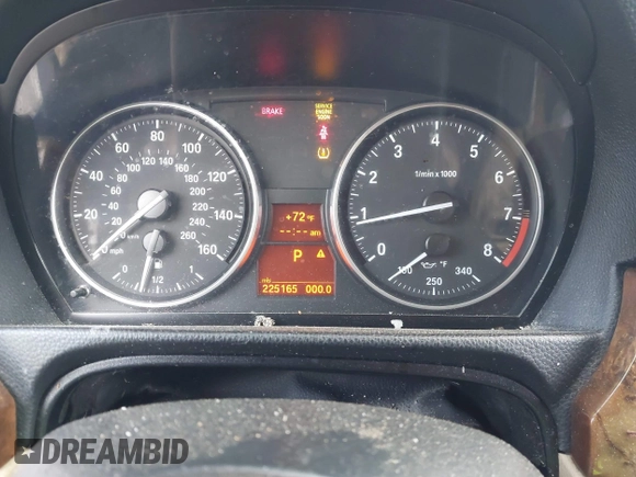 2008 BMW 3 Series 335xi z VIN WBAVD535X8A284478, wystawiony jako IAAI lot #42234123 z przebiegiem 225 165 mil mil oraz . Historia ofert i sprzedaży dostępna na DreamBid. Obrazek 7.