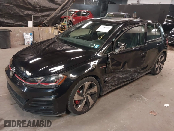 2019 Volkswagen GTI S с VIN 3VW5T7AU0KM025789, выставлен на аукционе IAAI как лот 41214585 с пробегом 71 624 миль миль и . История ставок и продаж доступна на DreamBid. Изображение 17.