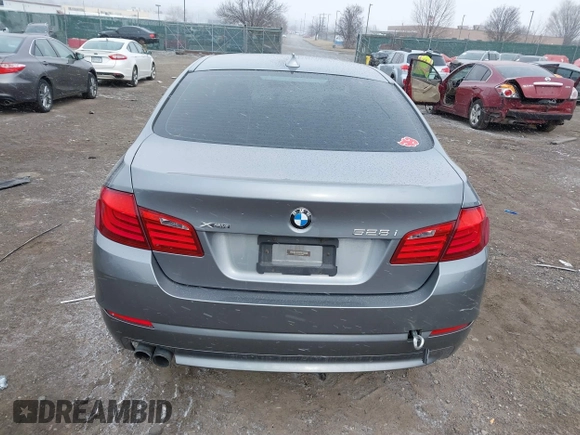 2013 BMW 5 Series 528i xDrive with VIN WBAXH5C5XDD108889, listed as a IAAI auction lot 41620024 with 103,542 mi miles. Bid and sale history available at carsss.com. Image 16.
