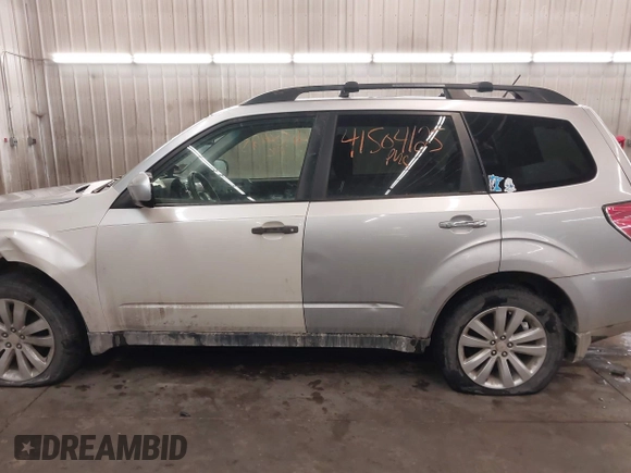2012 Subaru Forester 2.5X Premium with VIN JF2SHBCC4CH459509, listed as a IAAI auction lot 41504125 with 189,749 mi miles. Bid and sale history available at carsss.com. Image 15.