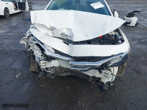 2019 Chevrolet Malibu LT with VIN 1G1ZD5ST7KF110021, listed as a IAAI auction lot 41479204 with 96,146 mi miles. Bid and sale history available at carsss.com. Image 13.