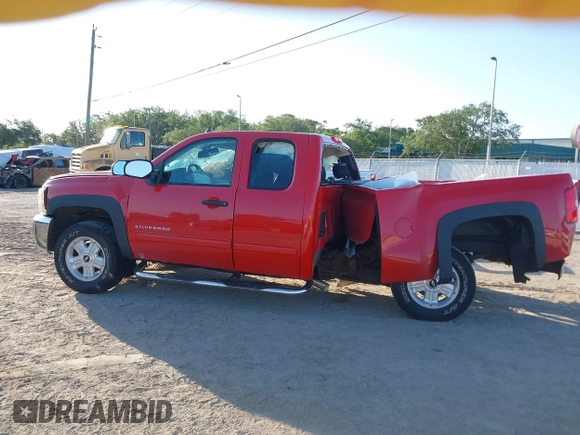 2012 Chevrolet Silverado 1500 LT with VIN 1GCRKSE71CZ160312, listed as a IAAI auction lot 42055814 with Not Provided miles and . Bid and sale history available at DreamBid. Image 14.