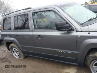 2013 Jeep Patriot Sport z VIN 1C4NJPBA6DD187373, wystawiony jako IAAI lot #41569641 z przebiegiem 172 408 mil mil oraz . Historia ofert i sprzedaży dostępna na DreamBid. Obrazek 13.