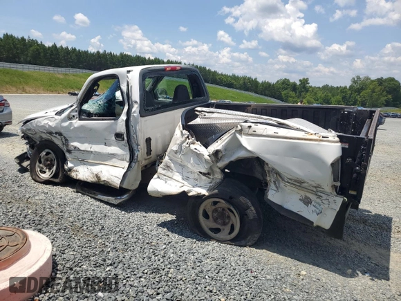 2002 Ford F-150 XL with VIN 1FTRF17282NB09380, listed as a Copart auction lot 62017964 with 0 mi miles and Salvage Title. Bid and sale history available at carsss.com. Image 2.