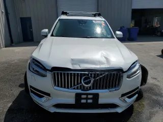 2024 Volvo XC90 Ultimate Bright Theme z VIN YV4H60CF9R1168645, wystawiony jako Copart lot #57056075 z przebiegiem 20 416 mil mil oraz Czysty tytuł • Clean title. Historia ofert i sprzedaży dostępna na DreamBid. Obrazek 5.