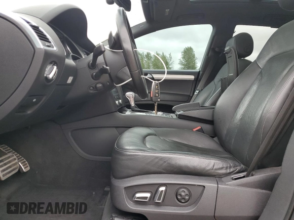 2014 Audi Q7 Prestige with VIN WA1WMAFE9ED013931, listed as a Copart auction lot 56900345 with 109,355 mi miles and Salvage title. Bid and sale history available at DreamBid. Image 7.