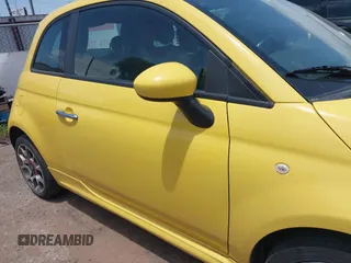 2013 FIAT 500 Sport z VIN 3C3CFFBR0DT618703, wystawiony jako IAAI lot #42521829 z przebiegiem 156 258 mil mil oraz . Historia ofert i sprzedaży dostępna na DreamBid. Obrazek 6.