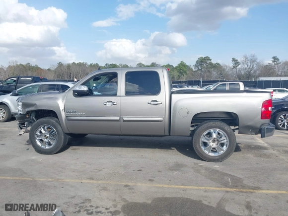 2012 Chevrolet Silverado 1500 LT with VIN 3GCPCSE08CG279515, listed as a IAAI auction lot 41714824 with 150,471 mi miles. Bid and sale history available at carsss.com. Image 14.