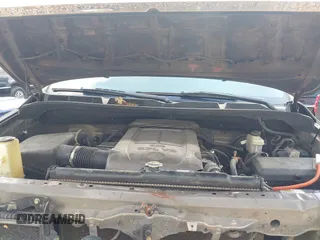 2008 Toyota Tundra z VIN 5TBEV54178S482099, wystawiony jako IAAI lot #42411224 z przebiegiem 252 317 mil mil oraz . Historia ofert i sprzedaży dostępna na DreamBid. Obrazek 10.