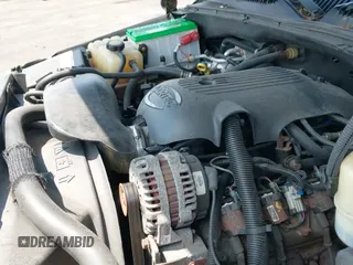 2002 Chevrolet Silverado 2500HD LS with VIN 1GCHK24UX2E109867, listed as a IAAI auction lot 42821780 with 72,430 mi miles and . Bid and sale history available at DreamBid. Image 12.