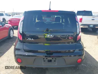 2018 Kia Soul with VIN KNDJN2A2XJ7903749, listed as a IAAI auction lot 41913226 with 86,169 mi miles. Bid and sale history available at carsss.com. Image 17.