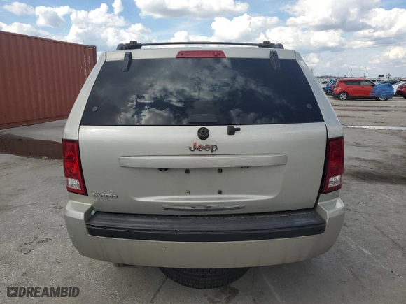 2010 Jeep Grand Cherokee Laredo with VIN 1J4PS4GK3AC121560, listed as a Copart auction lot 46966525 with 160,408 mi miles and Salvage Title. Bid and sale history available at carsss.com. Image 6.