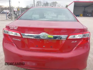2014 Toyota Camry L with VIN 4T4BF1FK1ER375189, listed as a IAAI auction lot 41499130 with 42,569 mi miles. Bid and sale history available at carsss.com. Image 17.
