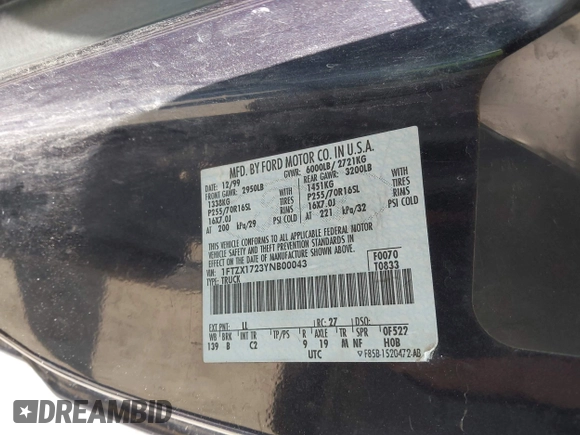 2000 Ford F-150 XL with VIN 1FTZX1723YNB00043, listed as a IAAI auction lot 42215601 with Not provided miles and . Bid and sale history available at DreamBid. Image 9.