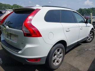 2010 Volvo XC60 3.2L with VIN YV4982DL3A2065797, listed as a IAAI auction lot 42557143 with 167,700 mi miles and . Bid and sale history available at DreamBid. Image 4.