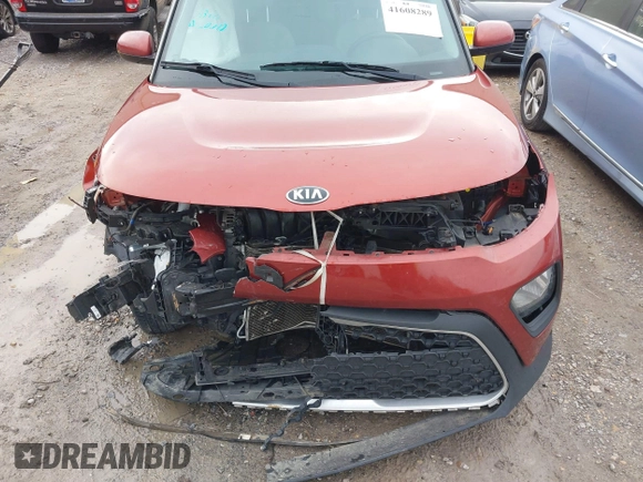 2021 Kia Soul LX with VIN KNDJ23AU5M7741906, listed as a IAAI auction lot 41608289 with 81,551 mi miles. Bid and sale history available at carsss.com. Image 6.