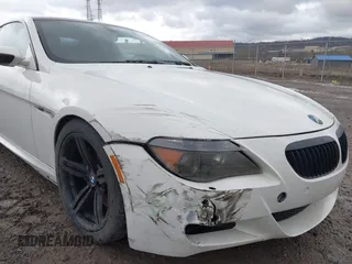 2007 BMW 6 Series M6 with VIN WBSEH93517CY23824, listed as a IAAI auction lot 41908992 with 117,695 mi miles. Bid and sale history available at carsss.com. Image 6.