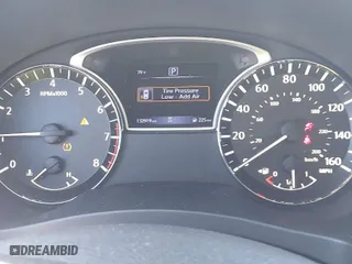 2018 Nissan Altima 2.5 SR with VIN 1N4AL3AP5JC140219, listed as a IAAI auction lot 41693558 with 132,919 mi miles. Bid and sale history available at carsss.com. Image 7.
