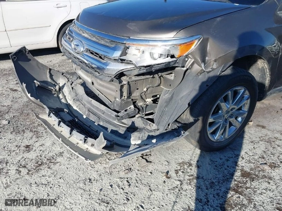 2013 Ford Edge Limited with VIN 2FMDK3KC5DBA65172, listed as a IAAI auction lot 41621503 with 166,085 mi miles. Bid and sale history available at carsss.com. Image 6.