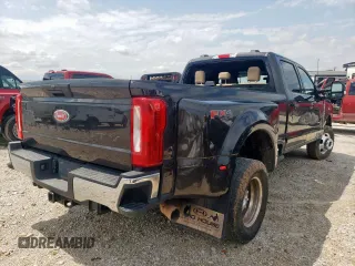 2024 Ford F-350 XL z VIN 1FT8W3DM4REC62569, wystawiony jako Copart lot #58057795 z przebiegiem Nie podano mil oraz Szkoda całkowita • Salvage title. Historia ofert i sprzedaży dostępna na DreamBid. Obrazek 3.