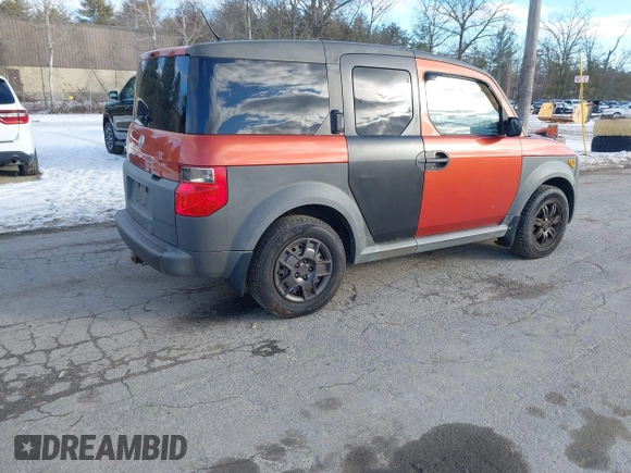 2005 Honda Element with VIN 5J6YH27385L027857, listed as a IAAI auction lot 41340312 with 195,775 mi miles and . Bid and sale history available at DreamBid. Image 4.