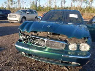 2007 Jaguar XJ VDP with VIN SAJWA82C37TH14330, listed as a IAAI auction lot 41316658 with 59,745 mi miles. Bid and sale history available at carsss.com. Image 6.