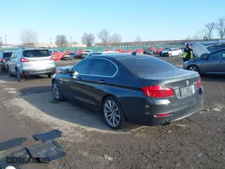 2015 BMW 5 Series 528i xDrive with VIN WBA5A7C55FG142666, listed as a IAAI auction lot 41183686 with 118,325 mi miles. Bid and sale history available at carsss.com. Image 3.