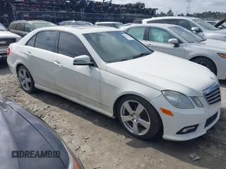 2011 Mercedes-Benz E-Class E 350 Luxury with VIN WDDHF5GB9BA270210, listed as a IAAI auction lot 41527438 with 147,692 mi miles. Bid and sale history available at carsss.com. Image 1.