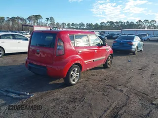 2010 Kia Soul + with VIN KNDJT2A22A7148571, listed as a IAAI auction lot 41354656 with 266,648 mi miles and . Bid and sale history available at DreamBid. Image 4.