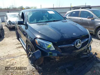2019 Mercedes-Benz GLE 43 AMG z VIN 4JGED6EB2KA152510, wystawiony jako IAAI lot #41991265 z przebiegiem 34 470 mil mil oraz . Historia ofert i sprzedaży dostępna na DreamBid. Obrazek 1.