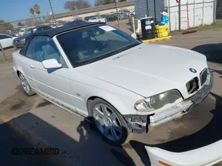 2003 BMW 3 Series 325Ci with VIN WBABS33433PG90017, listed as a IAAI auction lot 41360270 with Not provided miles and . Bid and sale history available at DreamBid. Image 1.