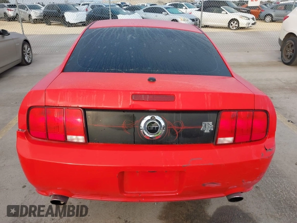 2007 Ford Mustang GT Deluxe with VIN 1ZVFT82H875267643, listed as a IAAI auction lot 41725156 with 98,844 mi miles and . Bid and sale history available at carsss.com. Image 16.