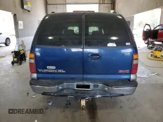 2000 GMC Yukon XL SLT with VIN 1GKFK16T1YJ125157, listed as a Copart auction lot 59906784 with 212,425 mi miles and Salvage Title. Bid and sale history available at carsss.com. Image 6.
